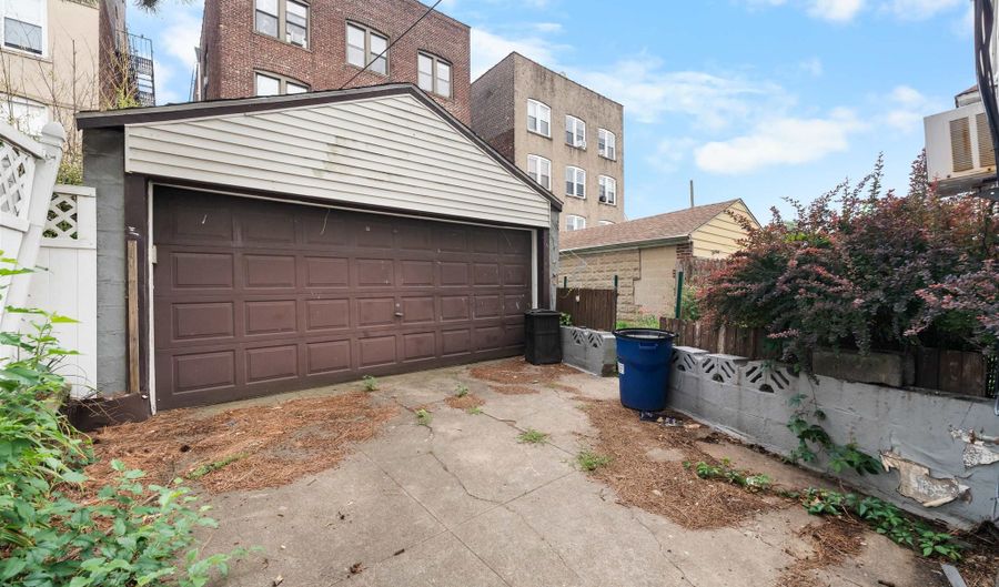 172 W 49TH St 1, Bayonne, NJ 07002 - 2 Beds, 2 Bath