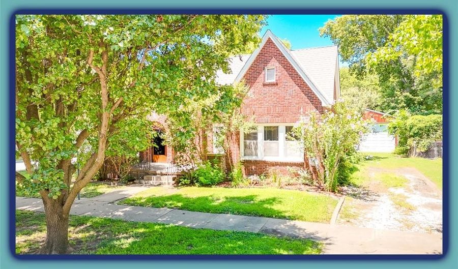 900 E 16th St, Ada, OK 74820 - 3 Beds, 1 Bath