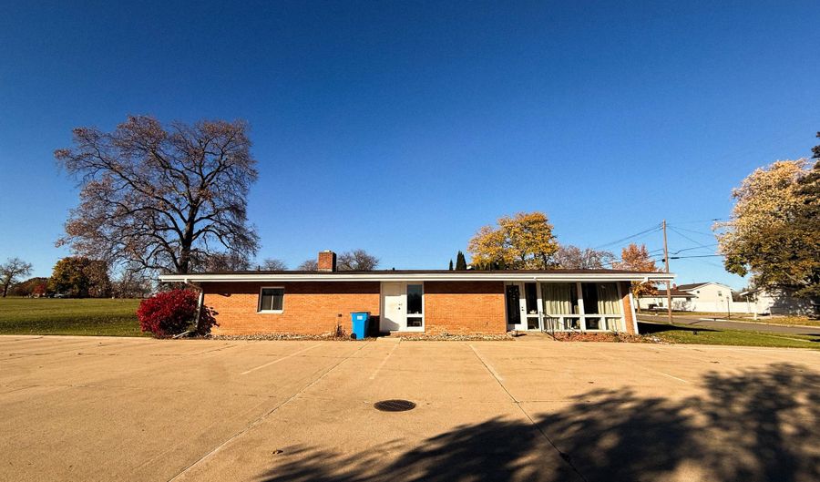 750 High St, Adrian, MI 49221 - 0 Beds, 0 Bath