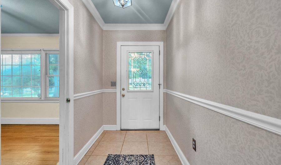 215 Timber Ln, Anderson, SC 29621 - 3 Beds, 2 Bath