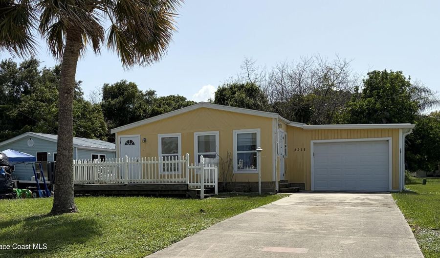 8268 Brown Rd, Barefoot Bay, FL 32976 - 2 Beds, 2 Bath