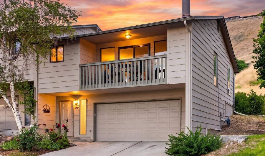 4790 Bitterbrush Dr, Boise, ID 83617 - 3 Beds, 2 Bath
