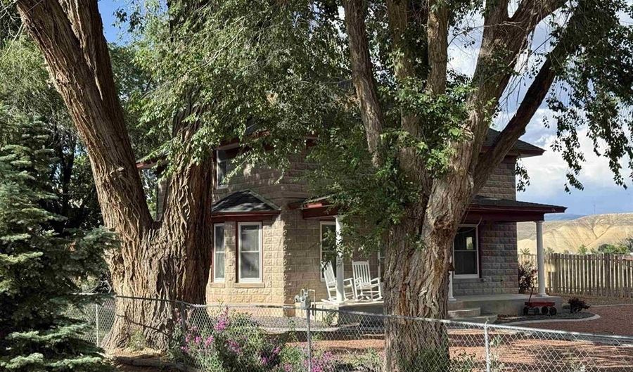 21413 Austin Rd, Austin, CO 81410 - 3 Beds, 2 Bath