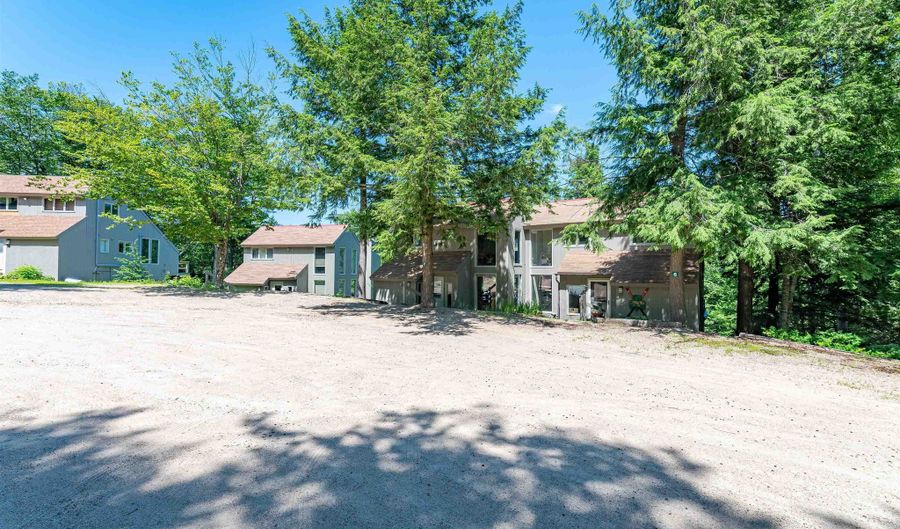 7 Cathedral Trl 7, Bartlett, NH 03812 - 3 Beds, 2 Bath
