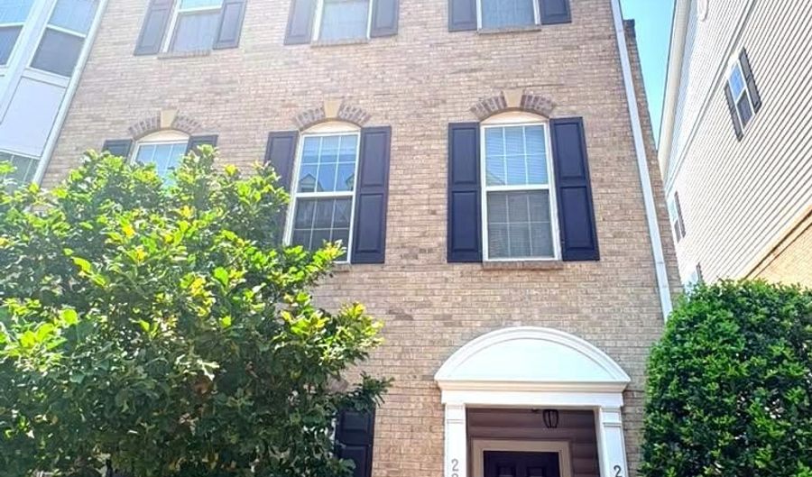 22345 CONCORD STATION Ter, Ashburn, VA 20148 - 3 Beds, 3 Bath