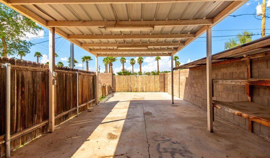 809 N GILBERT Ave, Casa Grande, AZ 85122 - 4 Beds, 2 Bath