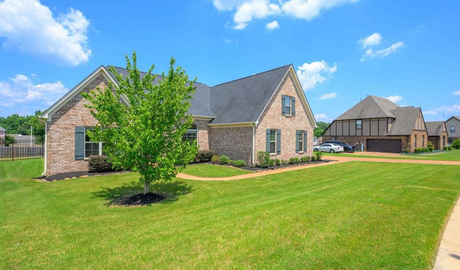 8898 MT Hl, Bartlett, TN 38002 - 5 Beds, 3 Bath