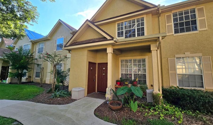856 GRAND REGENCY POINTE Pt 205, Altamonte Springs, FL 32714 - 2 Beds, 2 Bath