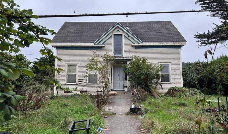 1127 Moxon Ln, Arcata, CA 95521 - 4 Beds, 1 Bath