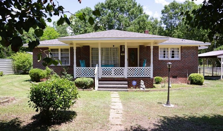 700 Rice St, Calhoun Falls, SC 29628 - 3 Beds, 1 Bath