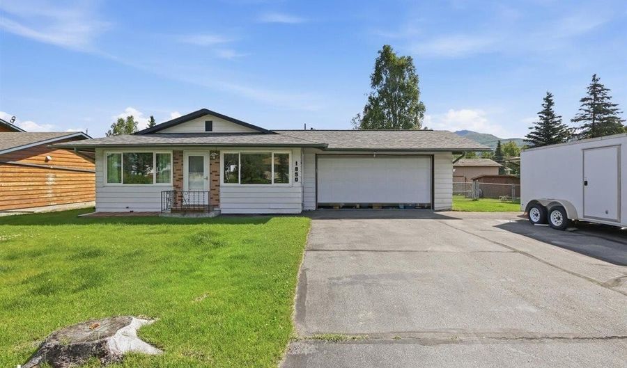 1850 Parkway Dr, Anchorage, AK 99504 - 3 Beds, 1 Bath