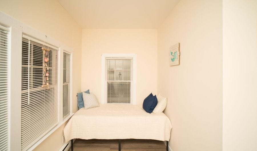 323 14th Ave, Belmar, NJ 07719 - 2 Beds, 1 Bath