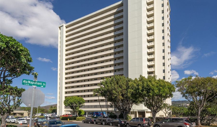 1160 Ala Napunani St 1105, Honolulu, HI 96818 - 2 Beds, 2 Bath