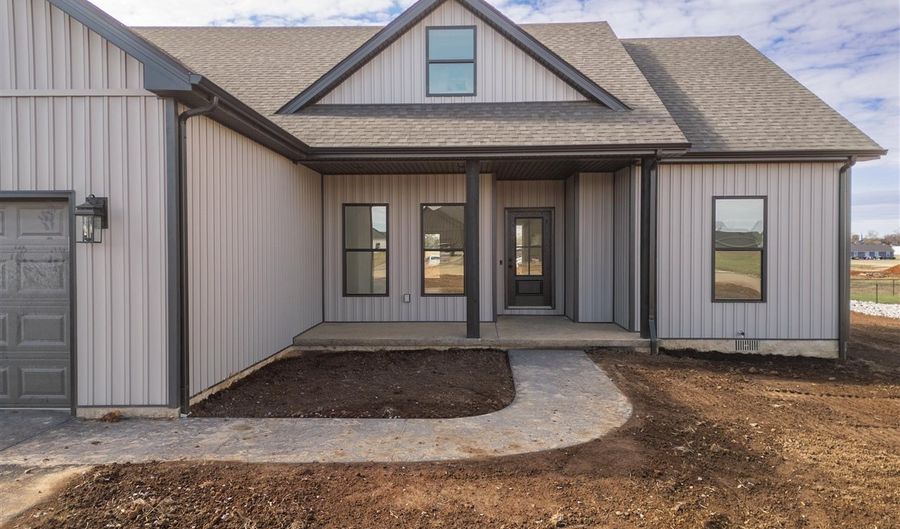 104 Planters Way, Auburn, KY 42206 - 3 Beds, 2 Bath