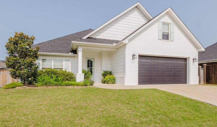 6009 Meridian, Bryant, AR 72022 - 4 Beds, 2 Bath