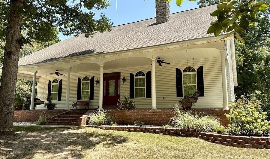 1185 BLUE GRASS, Benton, AR 72019 - 3 Beds, 2 Bath
