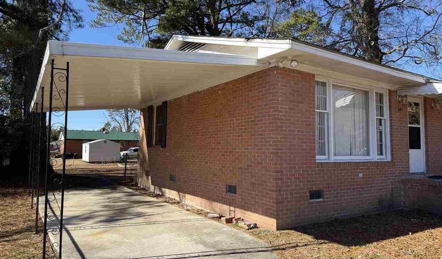 601 Grace St, Bennettsville, SC 29512 - 3 Beds, 1 Bath