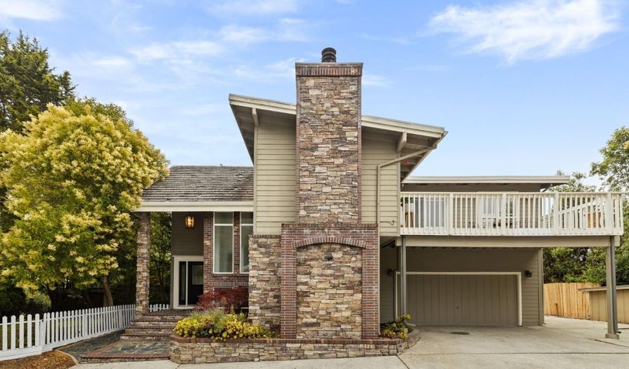 674 Clubhouse Dr, Aptos, CA 95003 - 3 Beds, 2 Bath