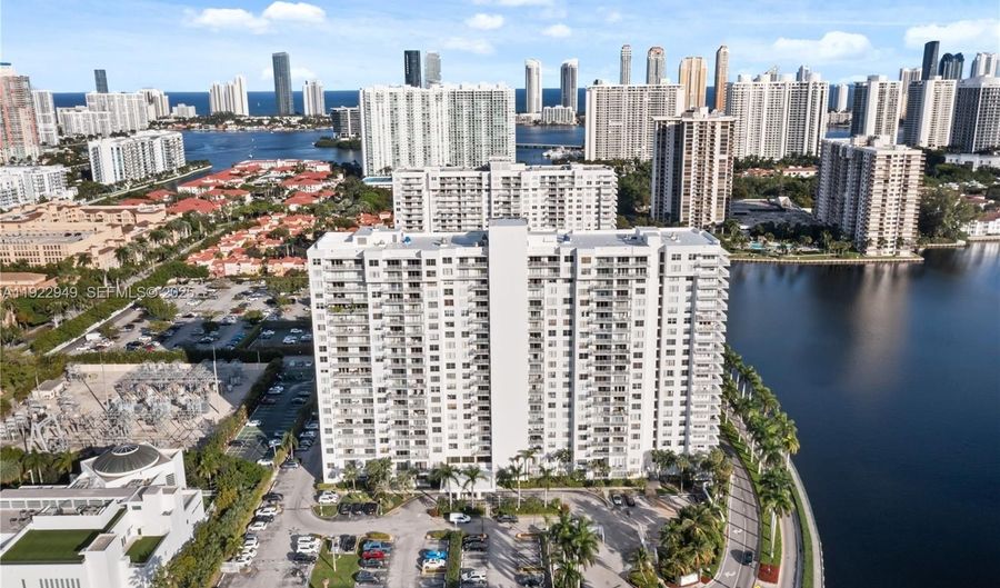 2801 NE 183rd St 2116W, Aventura, FL 33160 - 2 Beds, 2 Bath