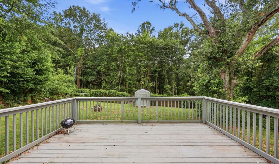 929 Magnolia Dr, Aiken, SC 29803 - 3 Beds, 2 Bath