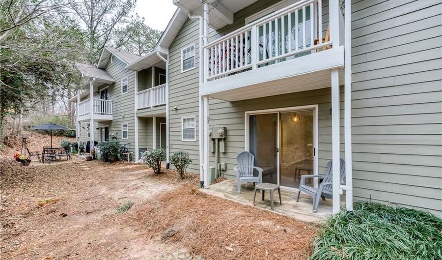 103 Sterling Ct, Alpharetta, GA 30004 - 2 Beds, 2 Bath
