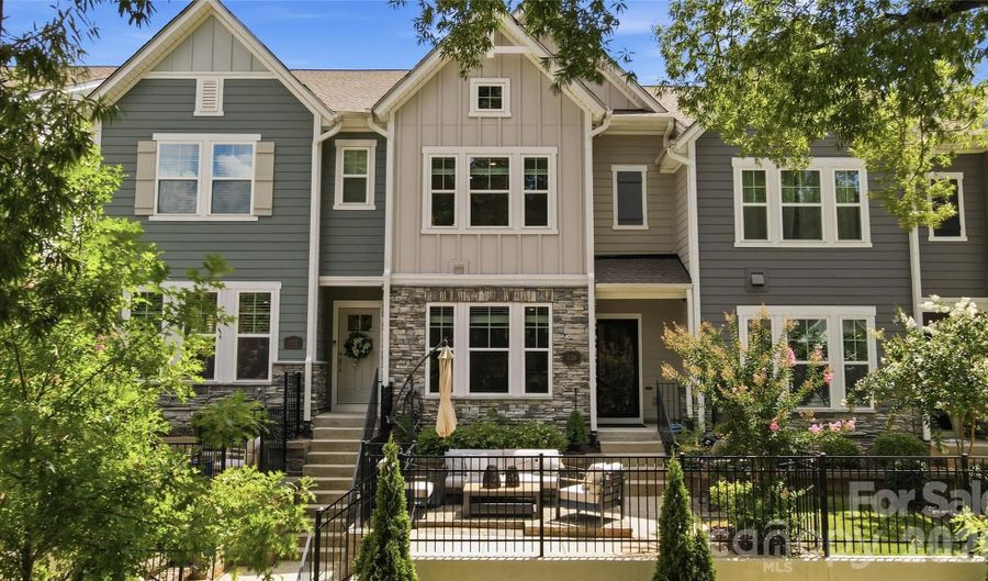 1128 Drummond Ave, Charlotte, NC 28205 - 4 Beds, 4 Bath