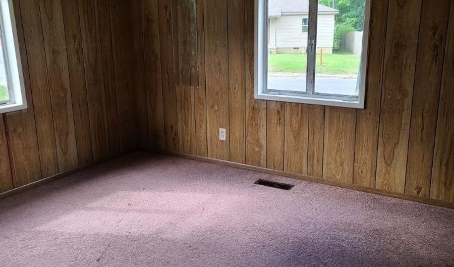 111 Border Cir, Benton, AR 72015 - 3 Beds, 1 Bath