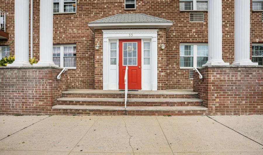 55 W 1ST St C6, Bayonne, NJ 07002 - 1 Beds, 1 Bath