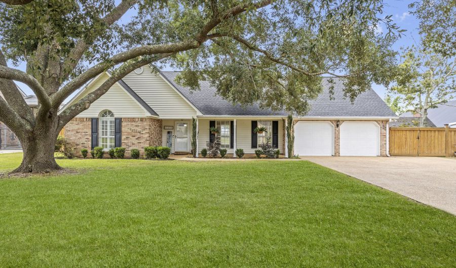 11313 N River Vue Cir, Biloxi, MS 39532 - 3 Beds, 2 Bath