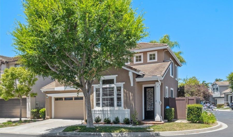 21 Baneberry, Aliso Viejo, CA 92656 - 4 Beds, 3 Bath