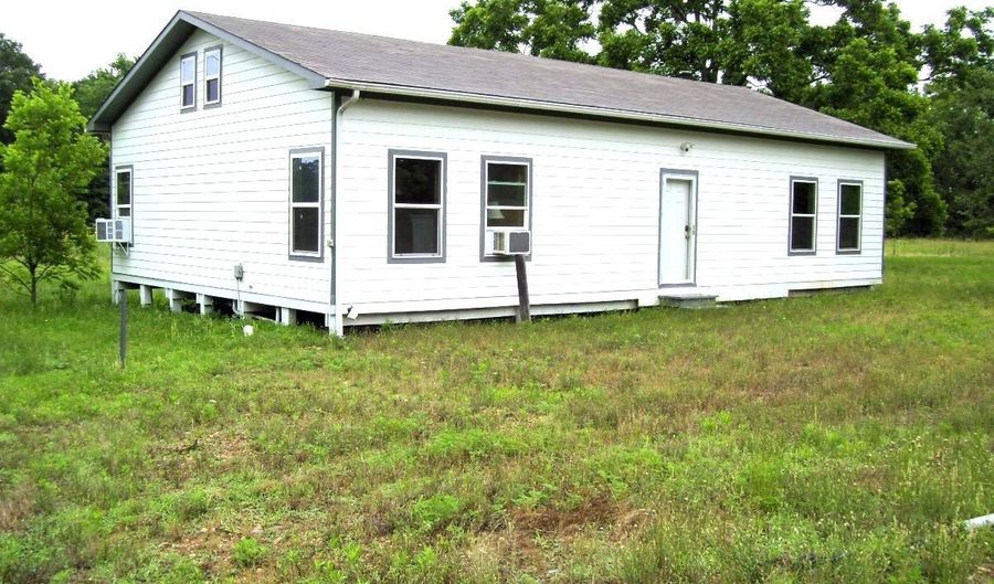 1071 LR 3, Ashdown, AR 71822 - 2 Beds, 1 Bath