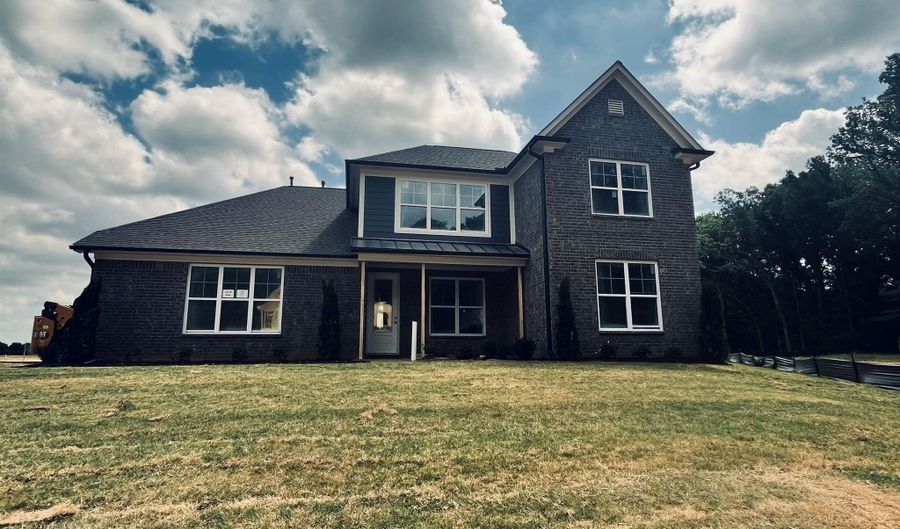 7036 WALKER FARMS Dr, Bartlett, TN 38002 - 5 Beds, 4 Bath