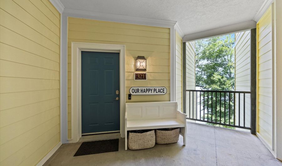 321 Pinnacle Pt, Andersonville, TN 37705 - 3 Beds, 2 Bath