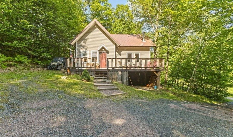 431 Sharkeyville Rd, Bolton, VT 05676 - 2 Beds, 1 Bath