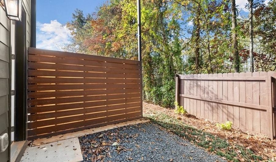 2335 Mason Dr D27, Atlanta, GA 30316 - 3 Beds, 4 Bath