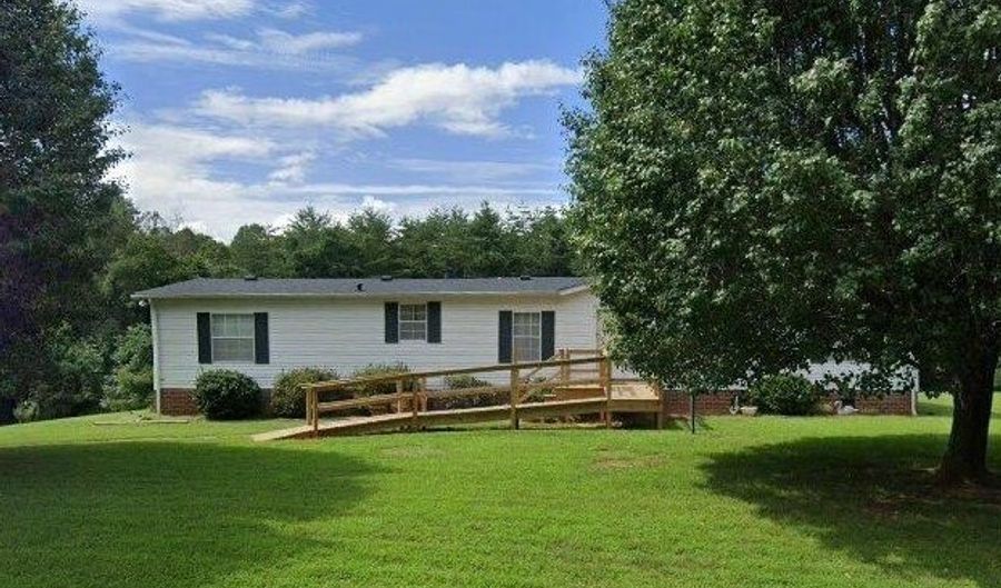 1406 Birchwood Rd, Axton, VA 24054 - 4 Beds, 2 Bath