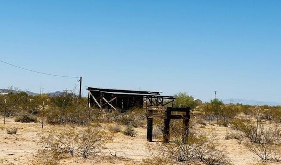 32156 Avenue 41 E, Bouse, AZ 85325 - 0 Beds, 0 Bath