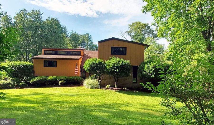 2756 GREENE Ln, Baldwin, MD 21013 - 4 Beds, 3 Bath