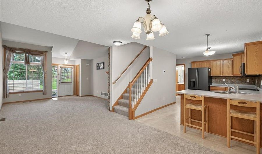 14137 Alabama Ave, Savage, MN 55378 - 2 Beds, 2 Bath
