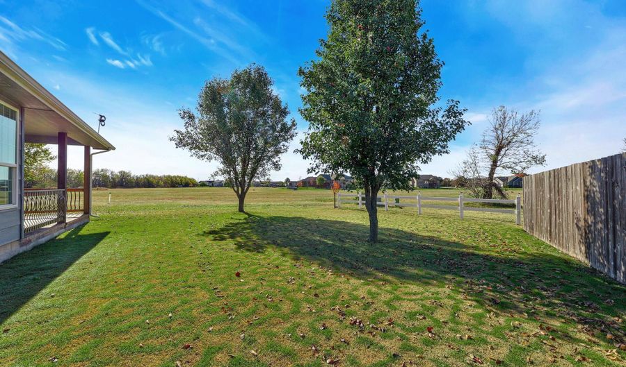 3019 Rocky Ridge St, Augusta, KS 67010 - 2 Beds, 2 Bath