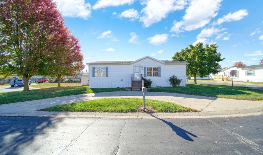 280 San Antonio River Dr, Adrian, MI 49221 - 3 Beds, 2 Bath