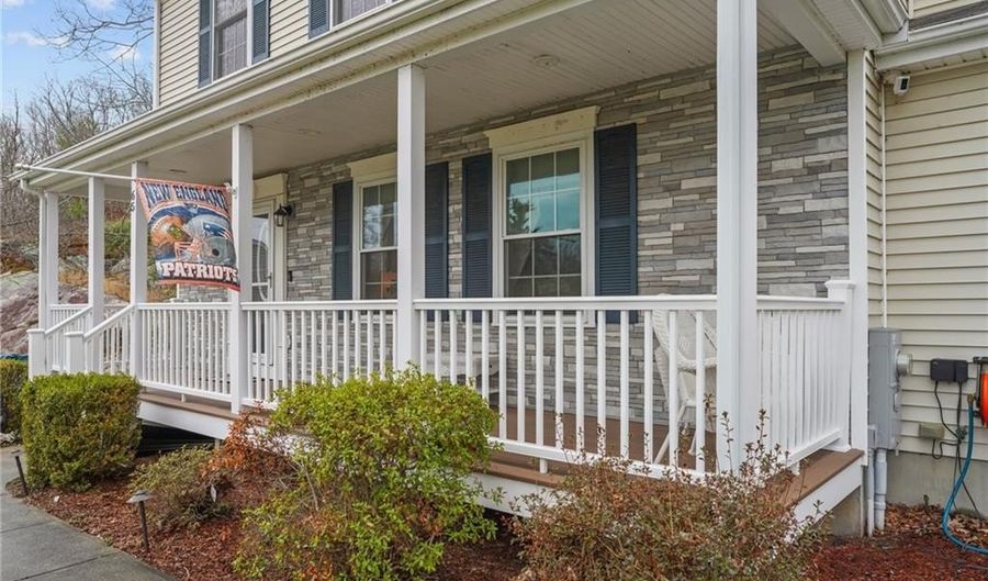 65 Albion Rd, Cumberland, RI 02864 - 3 Beds, 3 Bath