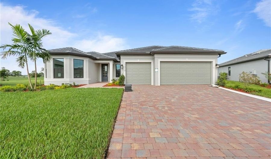 17012 Bishop, Alva, FL 33920 - 3 Beds, 3 Bath