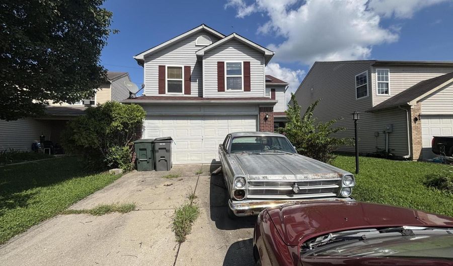 5305 Bluff View Dr, Indianapolis, IN 46217 - 4 Beds, 3 Bath