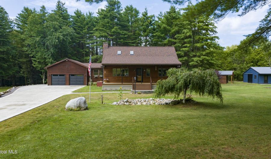 1200 Rocky Ridge Rd, Amsterdam, NY 12010 - 3 Beds, 2 Bath