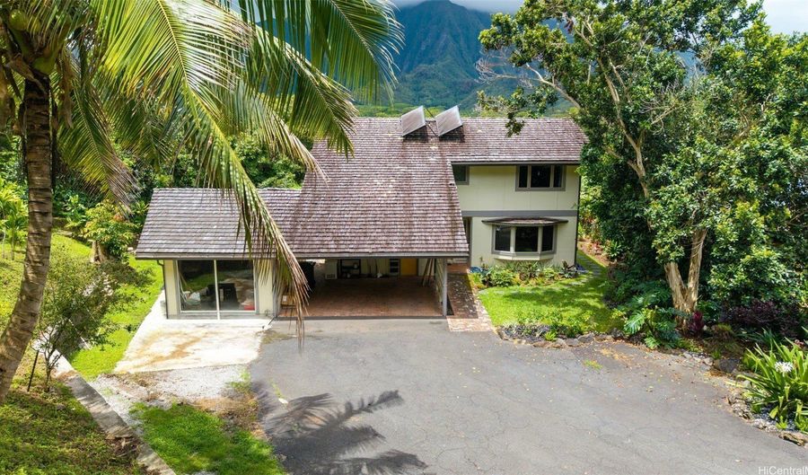 46-258 Kamehameha Hwy, Kaneohe, HI 96744 - 4 Beds, 4 Bath