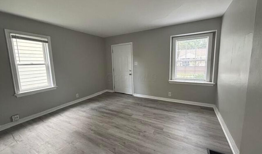 751 E Mithoff St, Columbus, OH 43206 - 2 Beds, 1 Bath