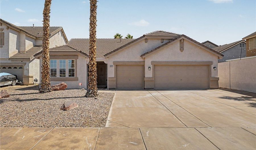835 Entrada Ridge Ave, Henderson, NV 89012 - 4 Beds, 2 Bath
