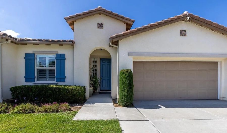 705 Sungold Way, Escondido, CA 92027 - 4 Beds, 3 Bath