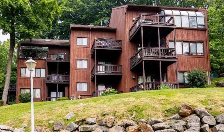 3 Telluride Ct 3, Alloway, NJ 07462 - 2 Beds, 2 Bath